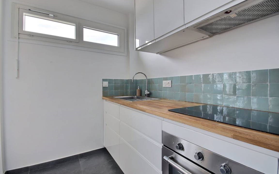 Photo of Kitchen in Combat