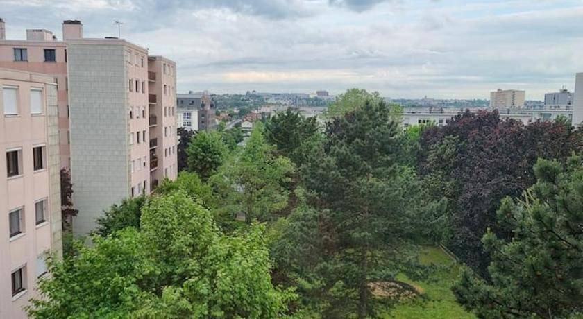 Photo of Others in Neuilly-sur-Marne