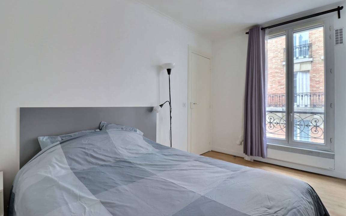 Photo of Bedroom in 12th Arrondissement