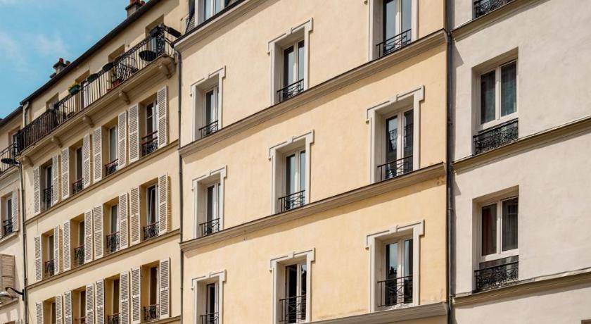 Photo of Others in Clignancourt