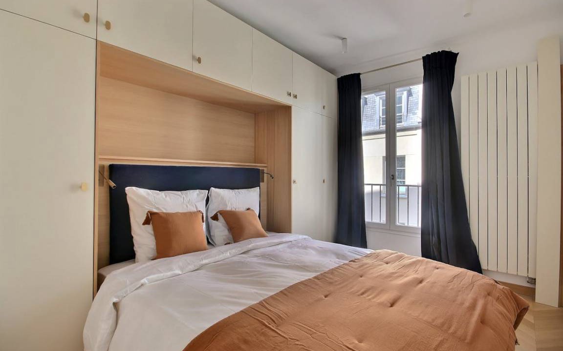 Photo of Bedroom in Quartier de la Place-Vendome