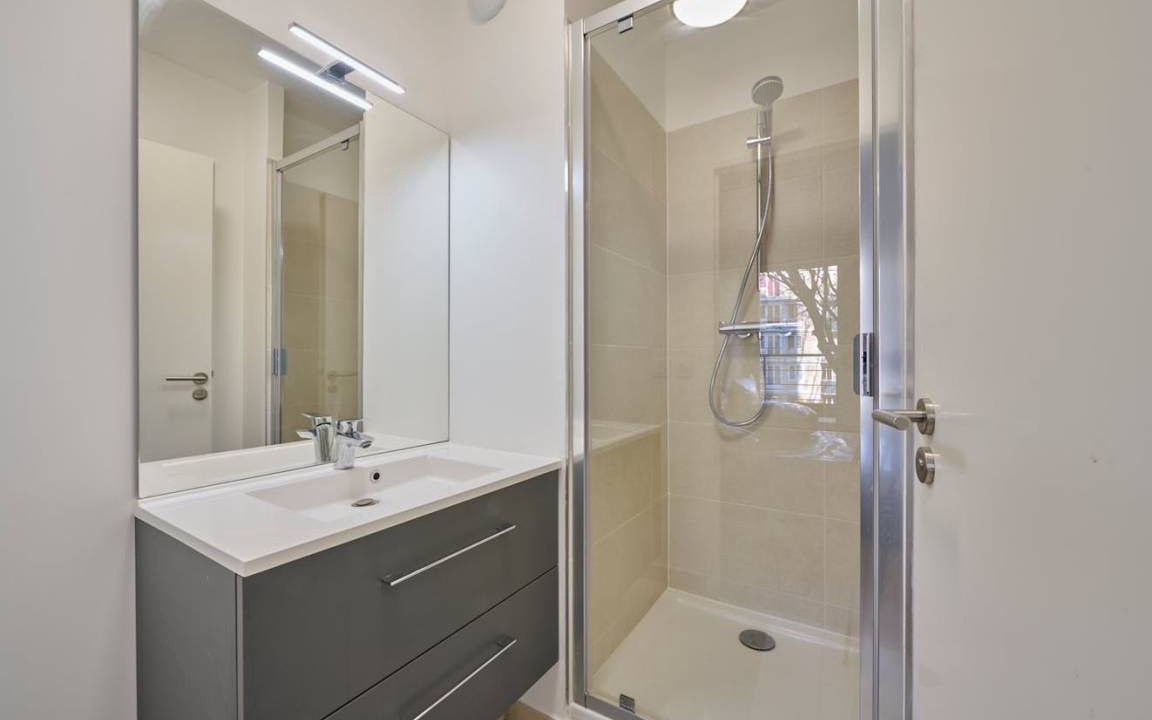 Photo of Bathroom in Clichy