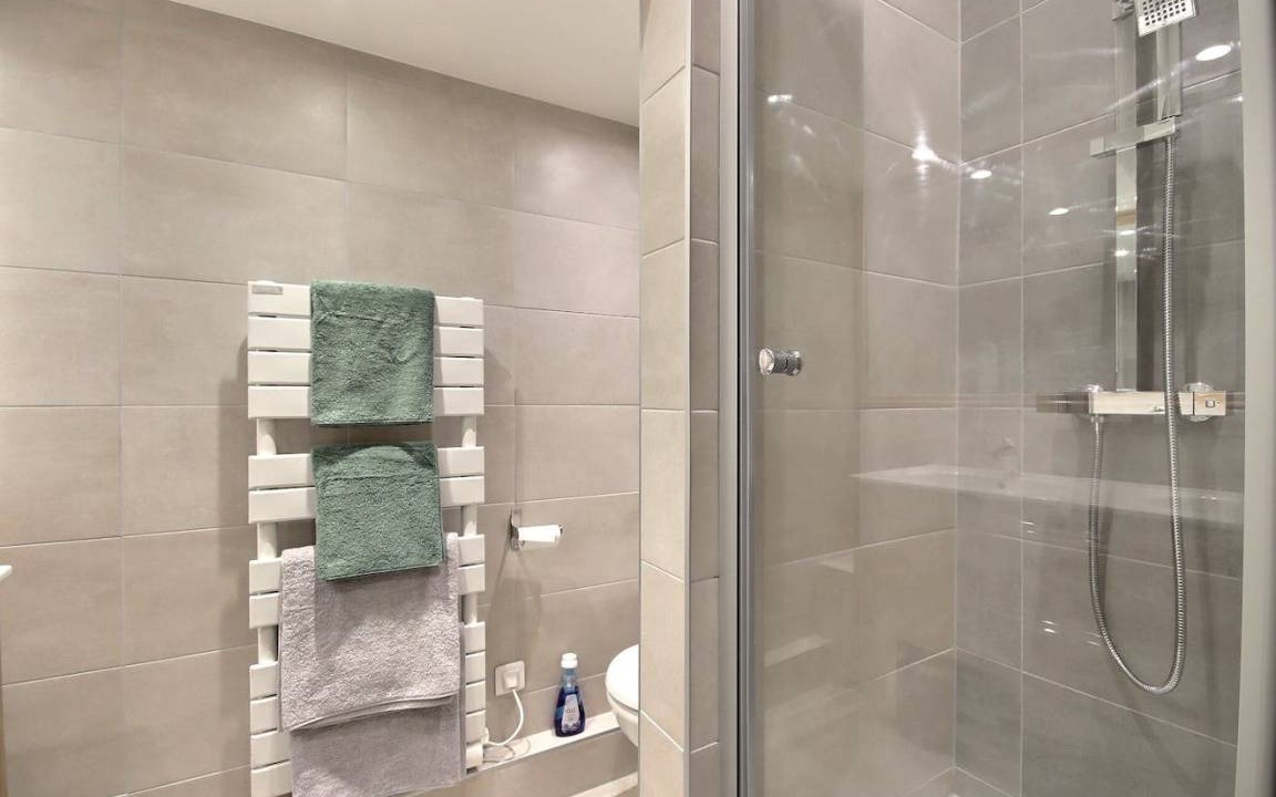 Photo of Bathroom in 16th Arrondissement