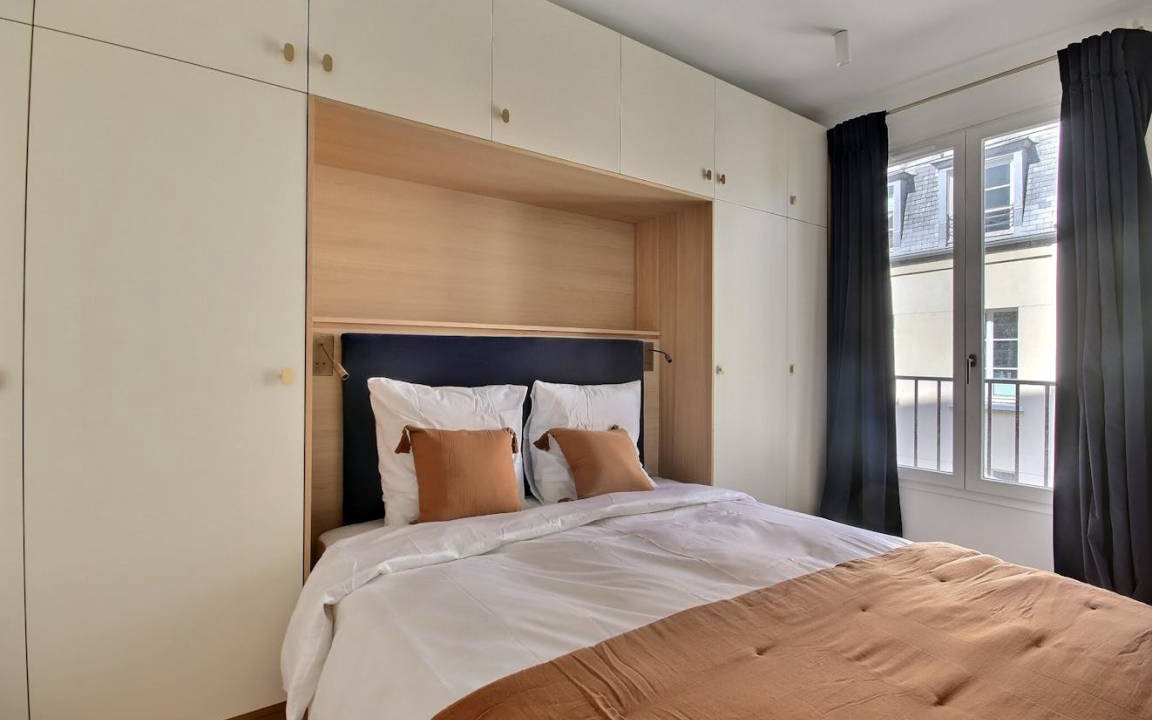Photo of Bedroom in Quartier de la Place-Vendome