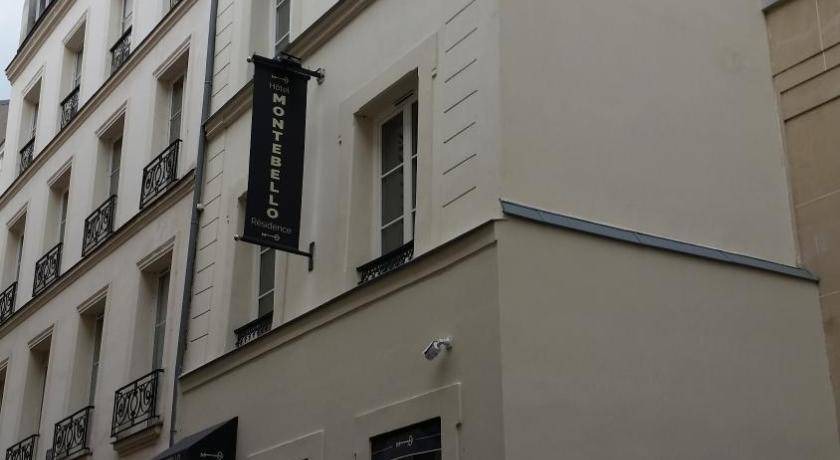 Photo of Others in Quartier de l'Ecole-Militaire