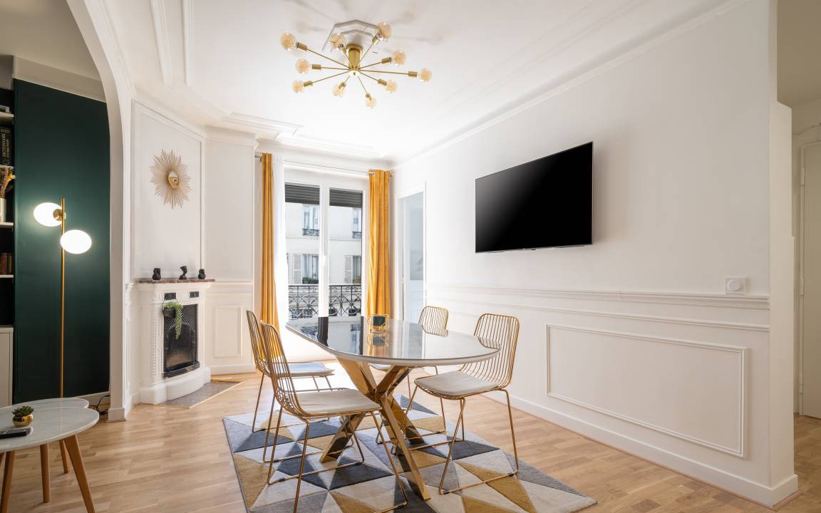 Photo of Livingroom in Quartier de la Folie-Mericourt