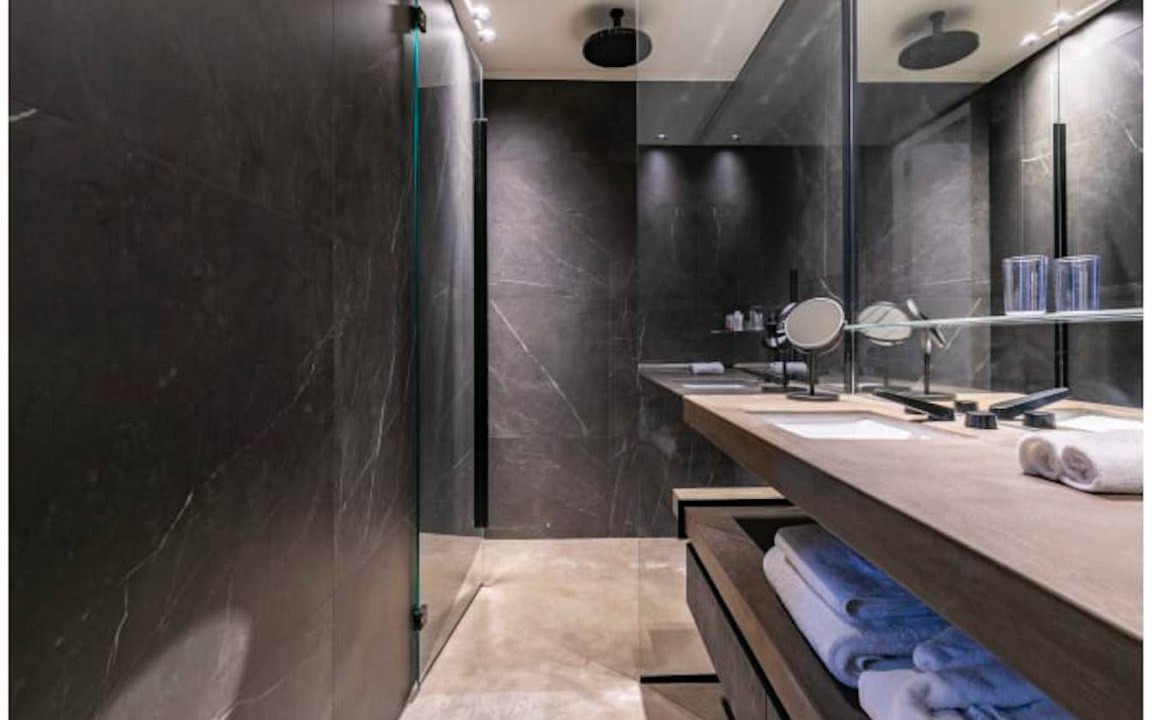Photo of Bathroom in Chaillot