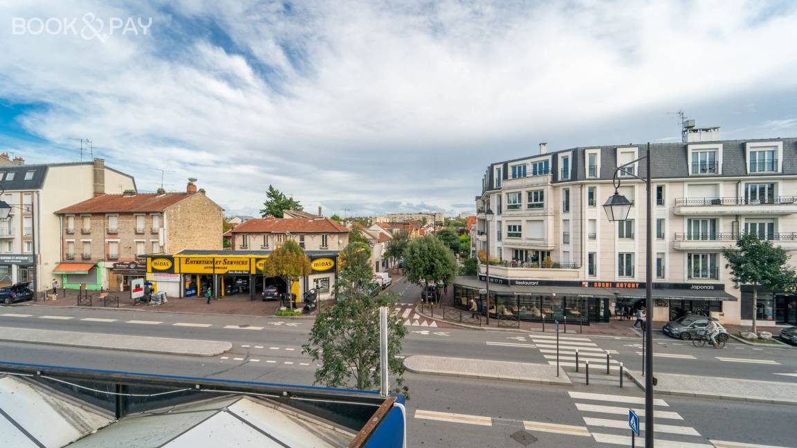 Photo of Others in L'Hay-les-Roses