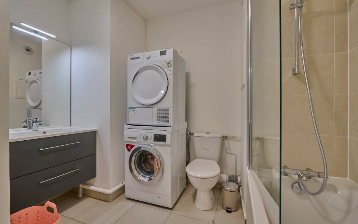 Photo of Bathroom in Clichy