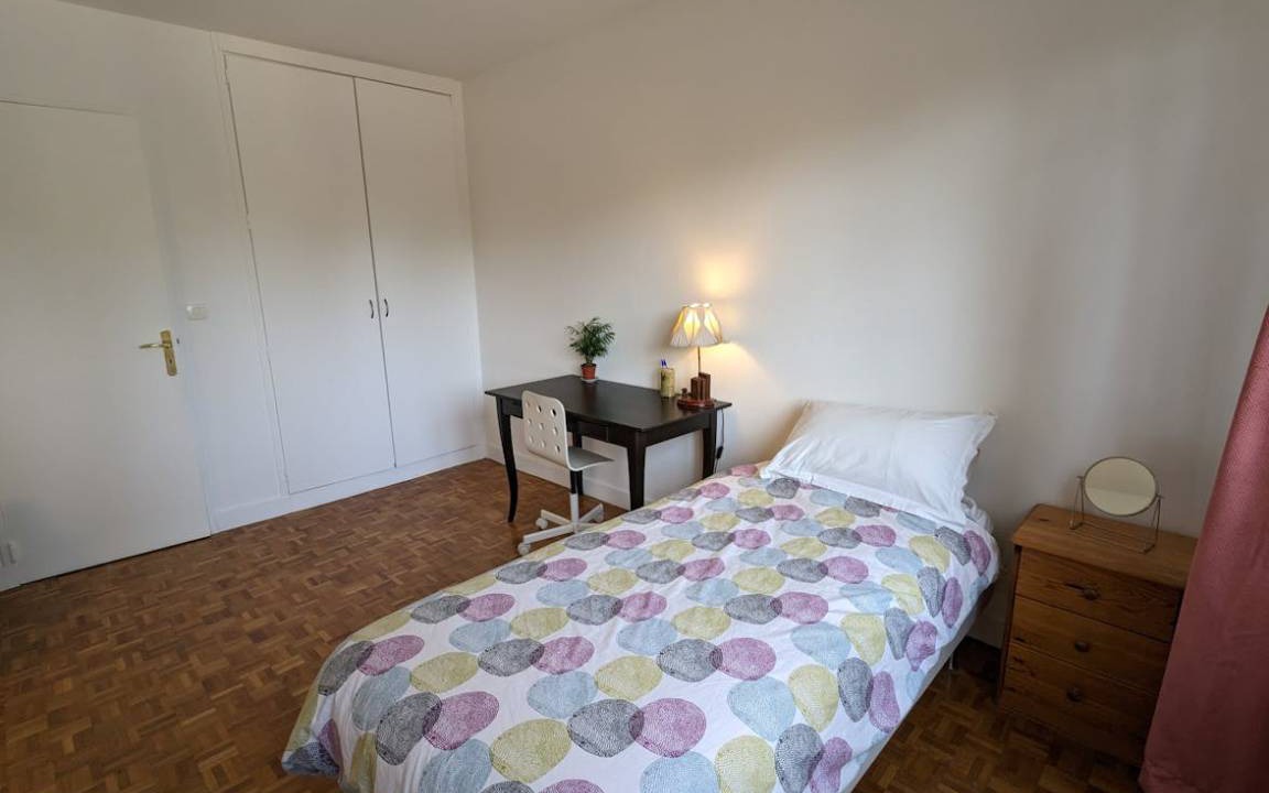 Photo of Bedroom in Le Parc Saint-Maur