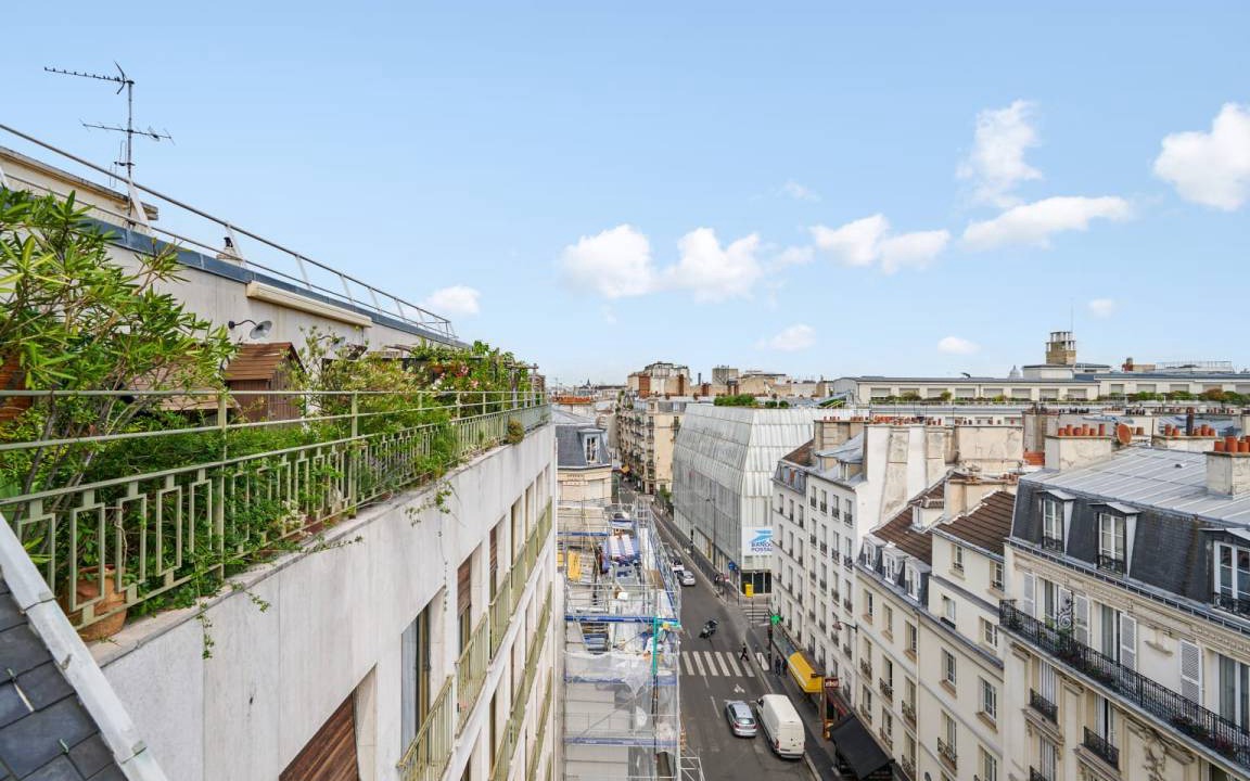 Photo of Others in Quartier de l'Ecole-Militaire