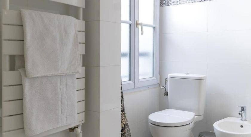 Photo of Bathroom in Quartier de la Place-Vendome