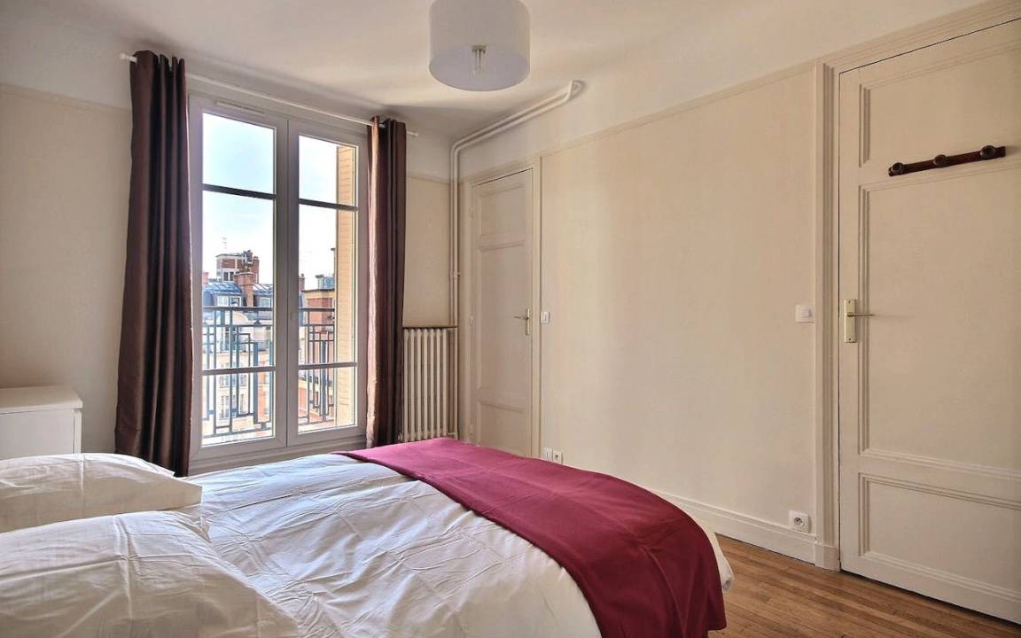 Photo of Bedroom in Grenelle