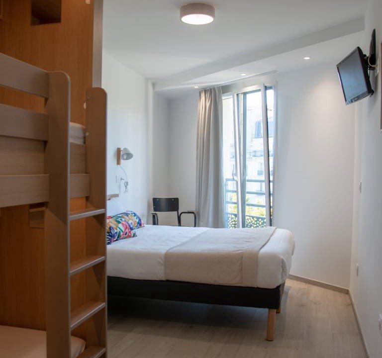Photo of Bedroom in 12th Arrondissement