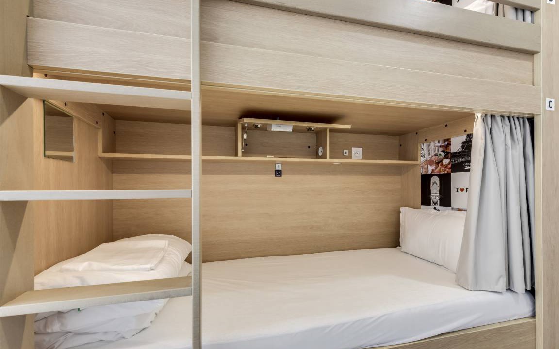 Photo of Bedroom in 12th Arrondissement