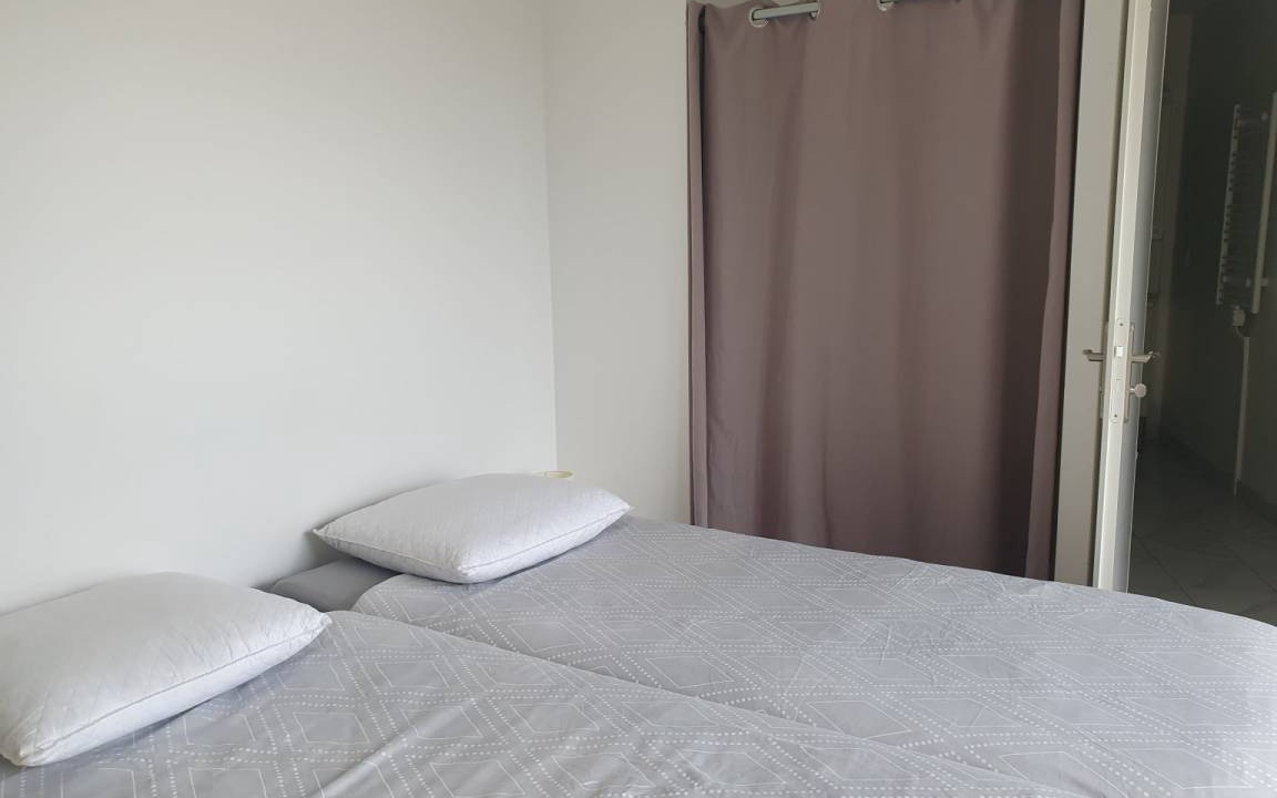 Photo of Bedroom in Villejuif