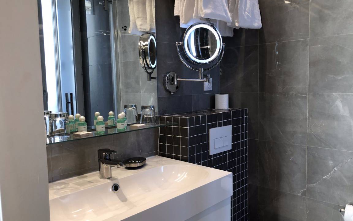 Photo of Bathroom in Bel-Air Nord