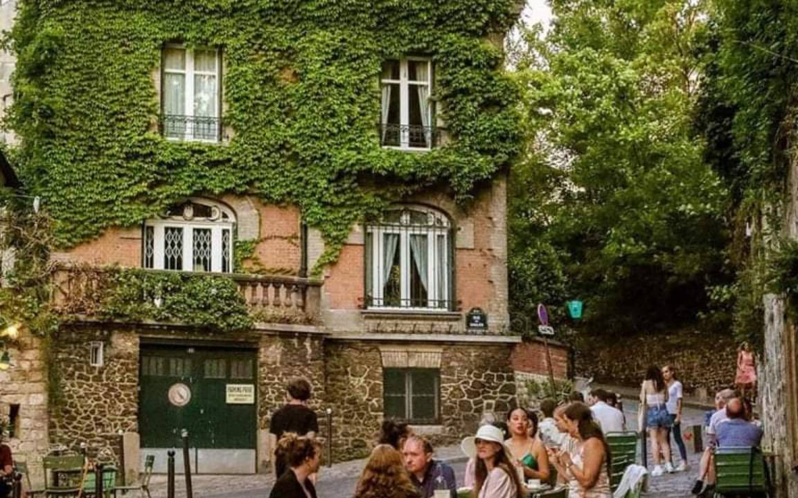 Photo of Others in Montmartre