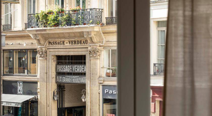 Photo of Others in Quartier du Faubourg-Montmartre