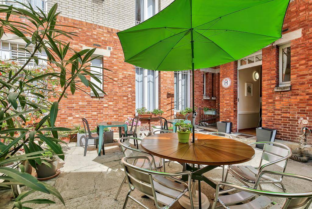 Photo of Patio Balcony in Asnieres-sur-Seine