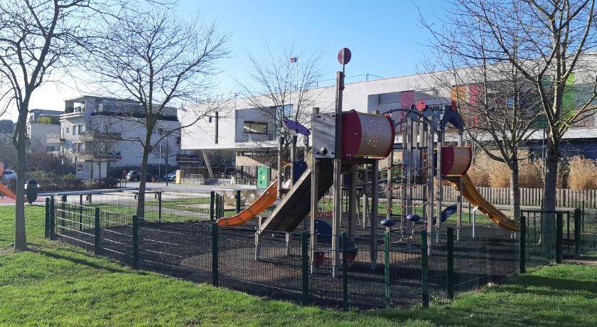 Photo of Others in Montevrain