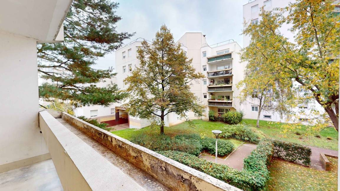 Photo of Others in Asnieres-sur-Seine