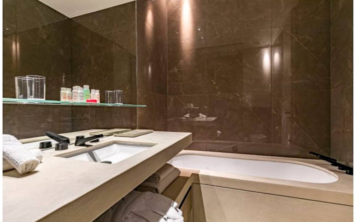 Photo of Bathroom in Chaillot