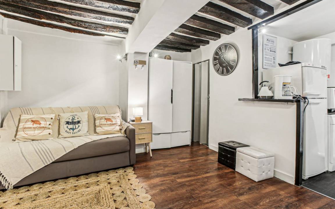 Photo of Bedroom in Paris City Center