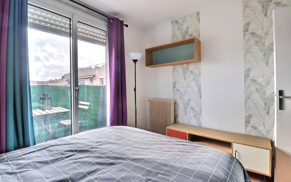 Photo of Bedroom in 12th Arrondissement