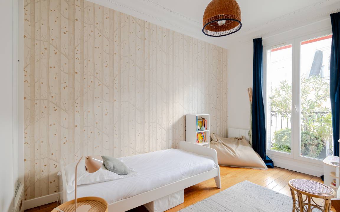 Photo of Bedroom in Passy