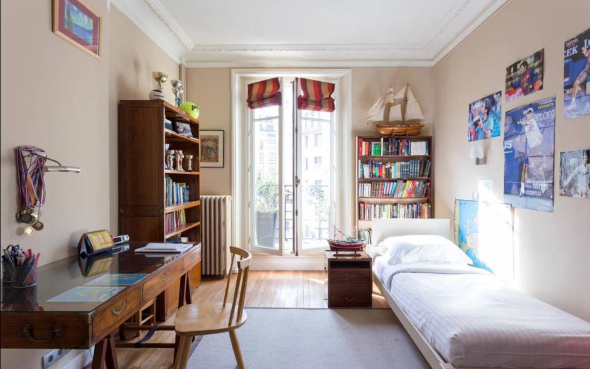 Photo of Bedroom in 16th Arrondissement