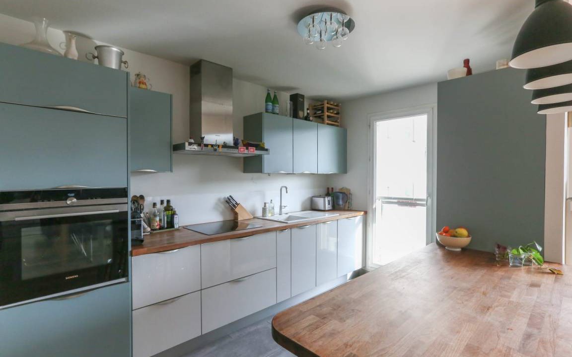 Photo of Kitchen in Combat