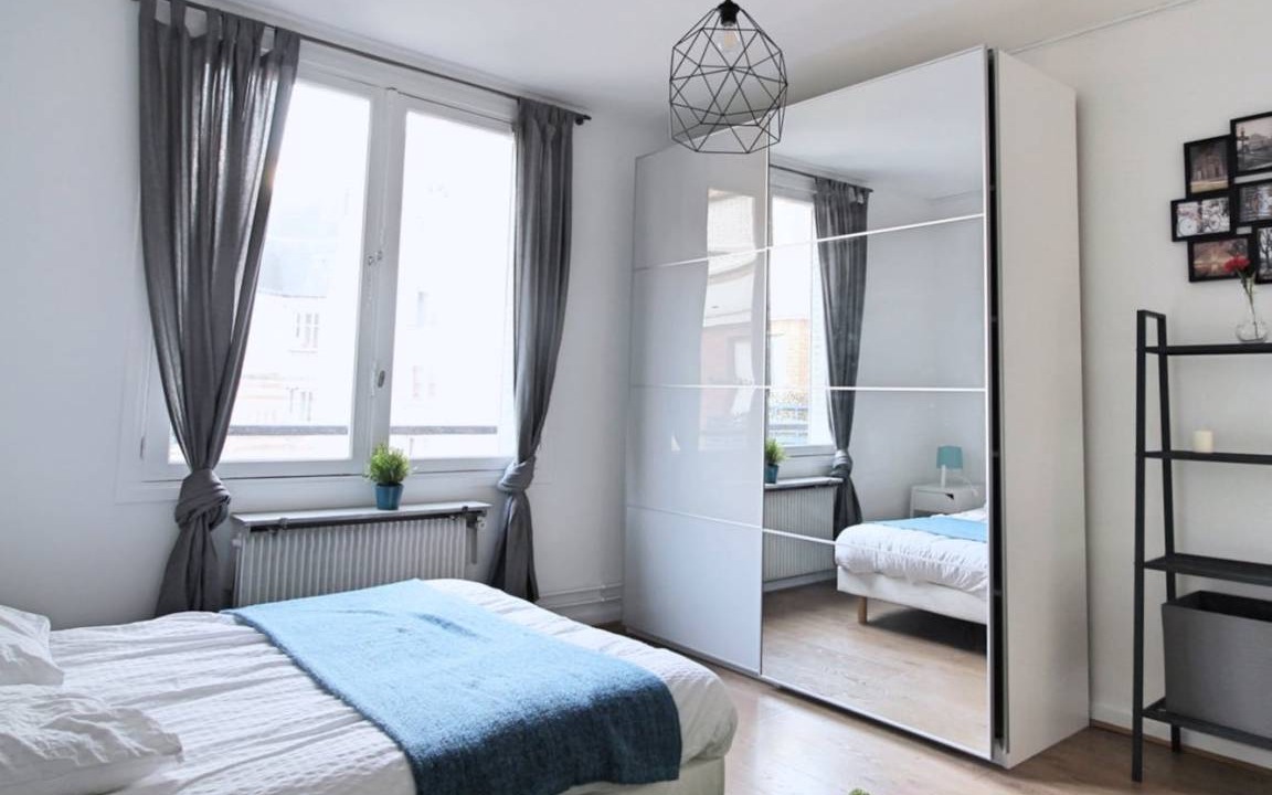Photo of Bedroom in Chaillot
