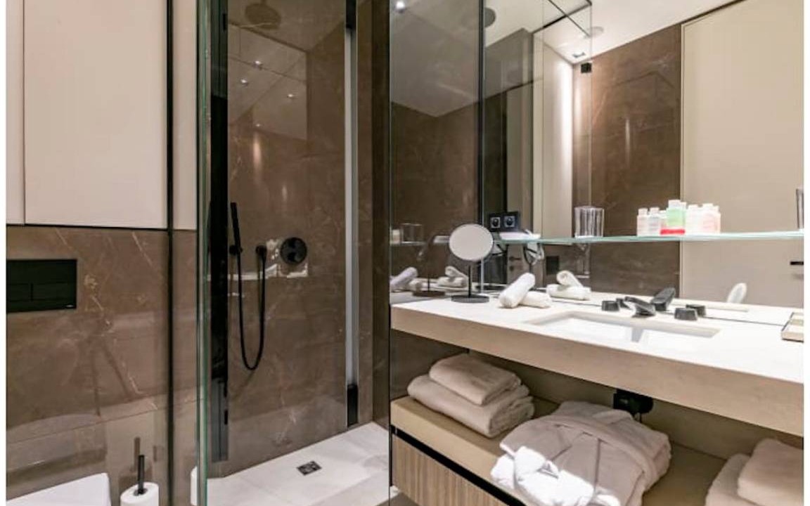 Photo of Bathroom in Chaillot