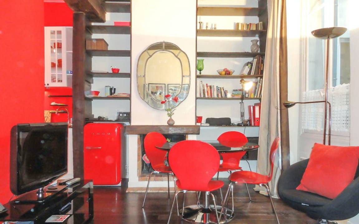 Photo of Livingroom in Arts-et-Metiers