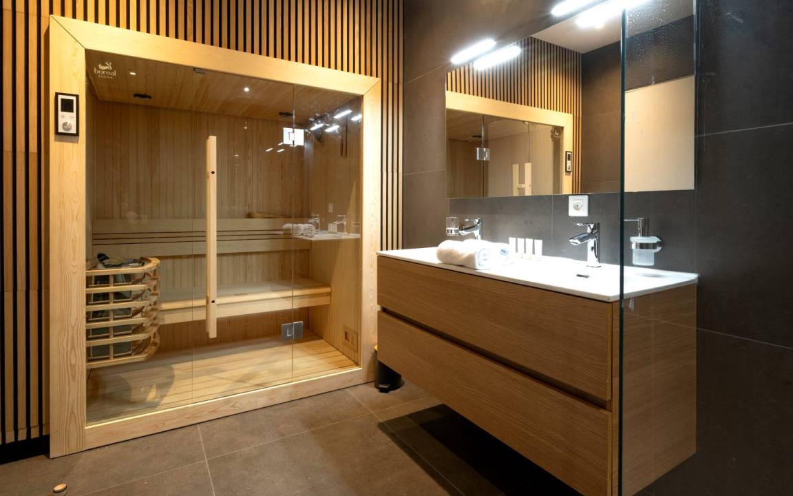 Photo of Bathroom in Magny-le-Hongre