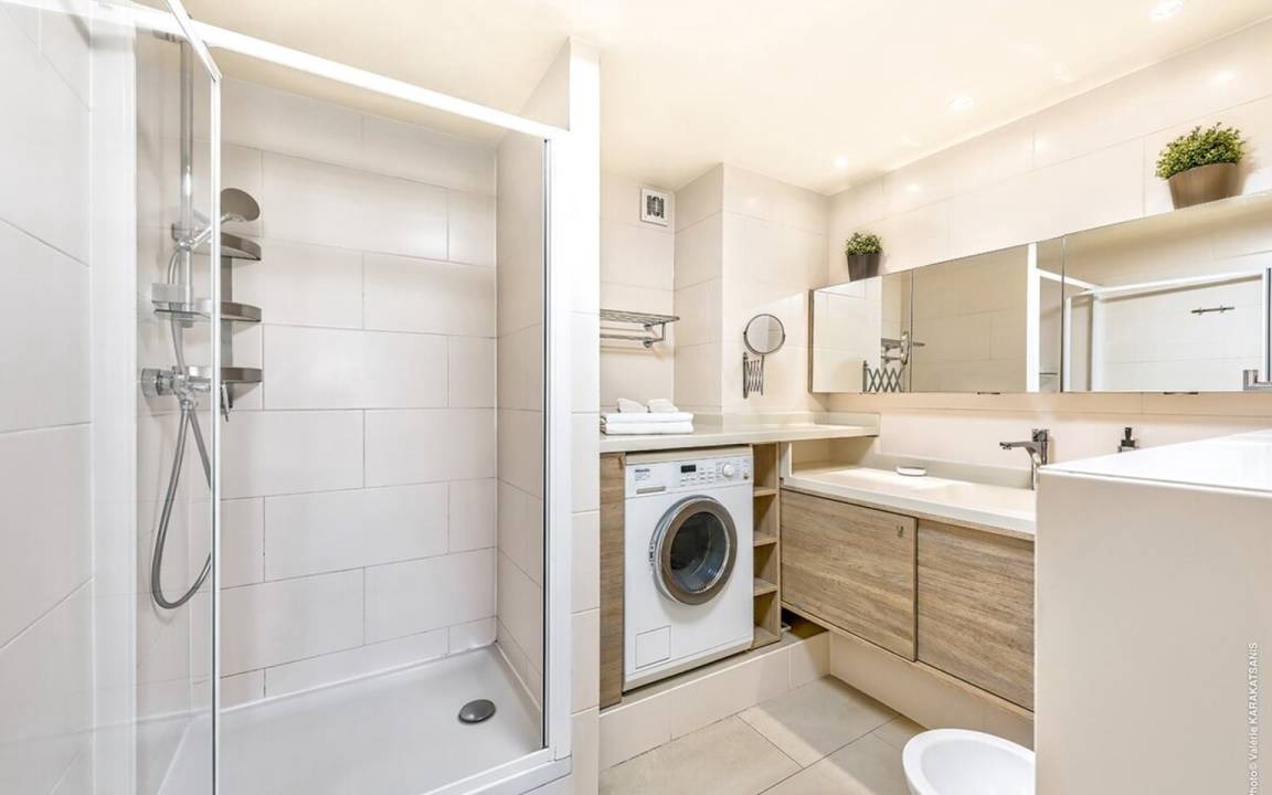 Photo of Bathroom in Porte-Dauphine