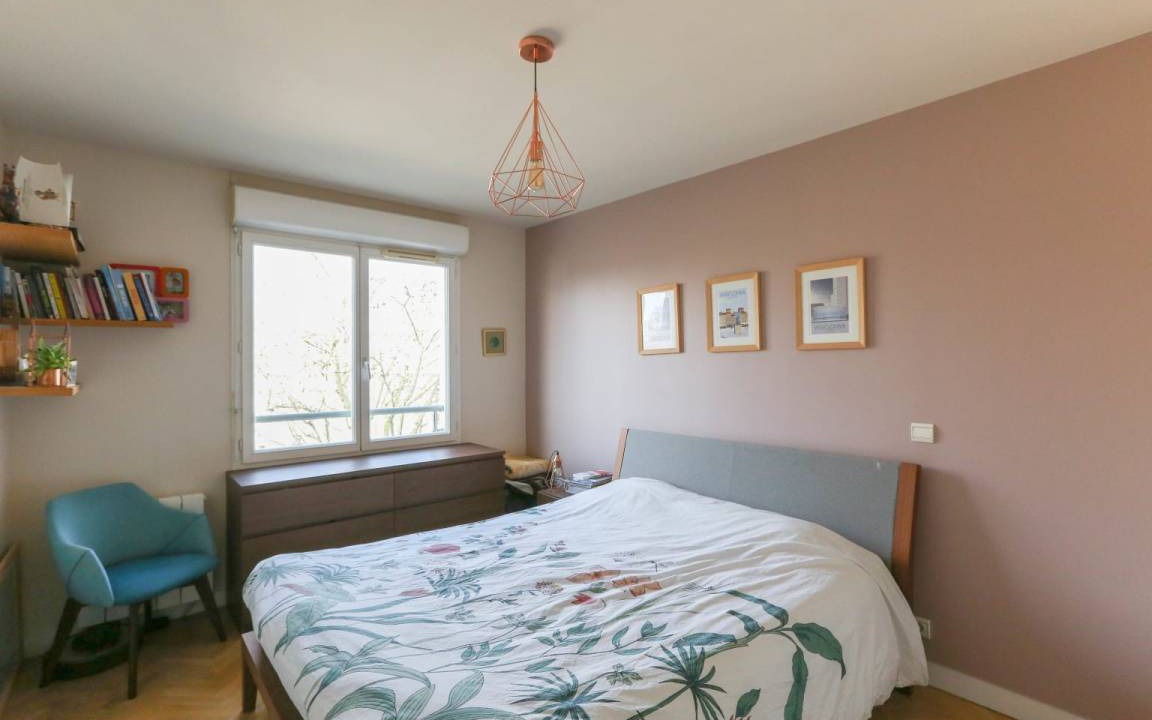 Photo of Bedroom in Combat