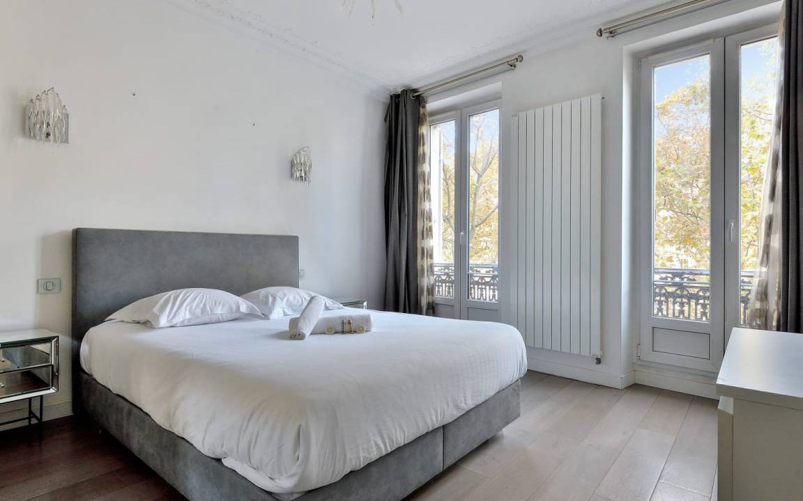 Photo of Bedroom in Chaillot