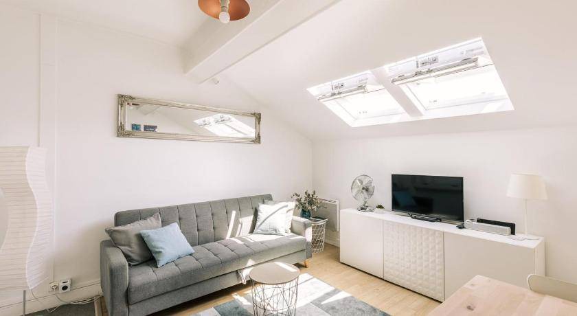 Photo of Livingroom in Saint-Cloud