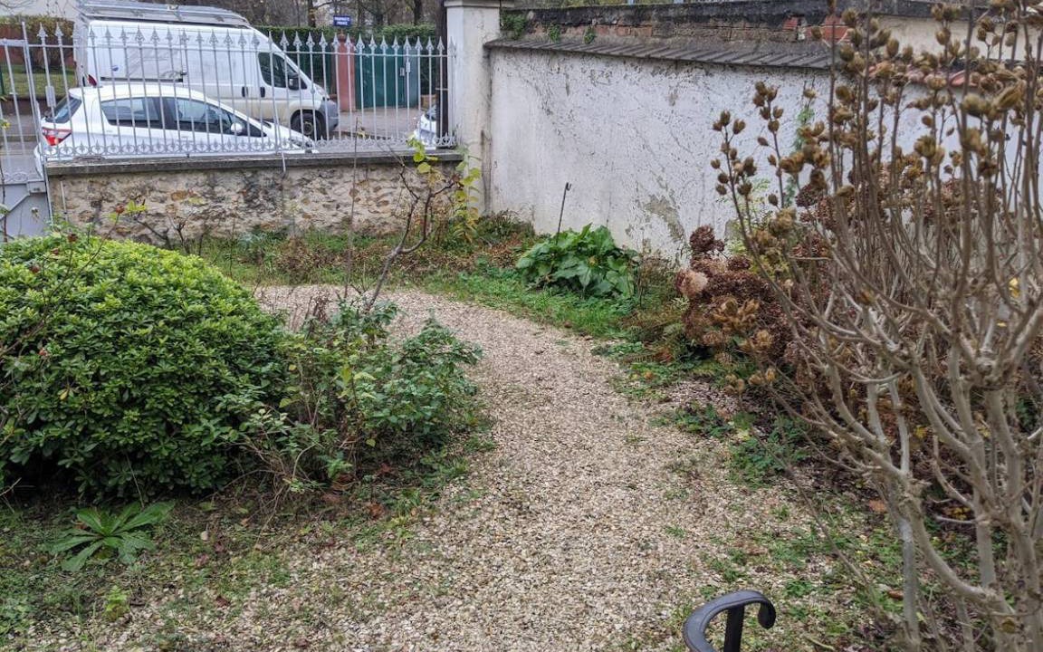 Photo of Others in Neuilly-sur-Marne