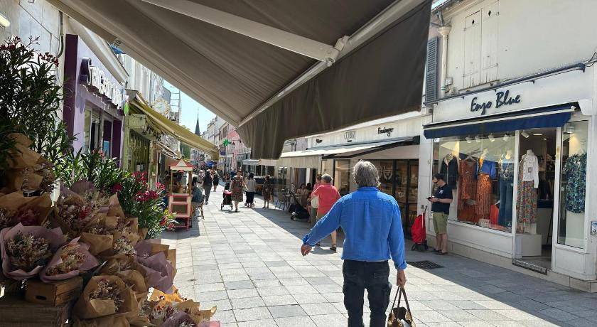 Photo of Others in Sceaux