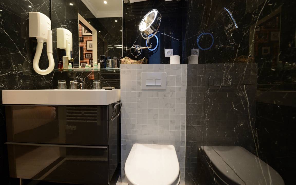 Photo of Bathroom in Bel-Air Nord