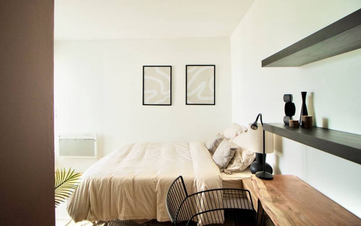 Photo of Bedroom in Puteaux