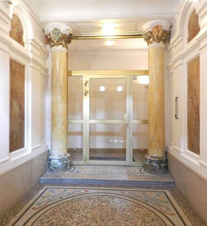 Photo of Bathroom in 12th Arrondissement