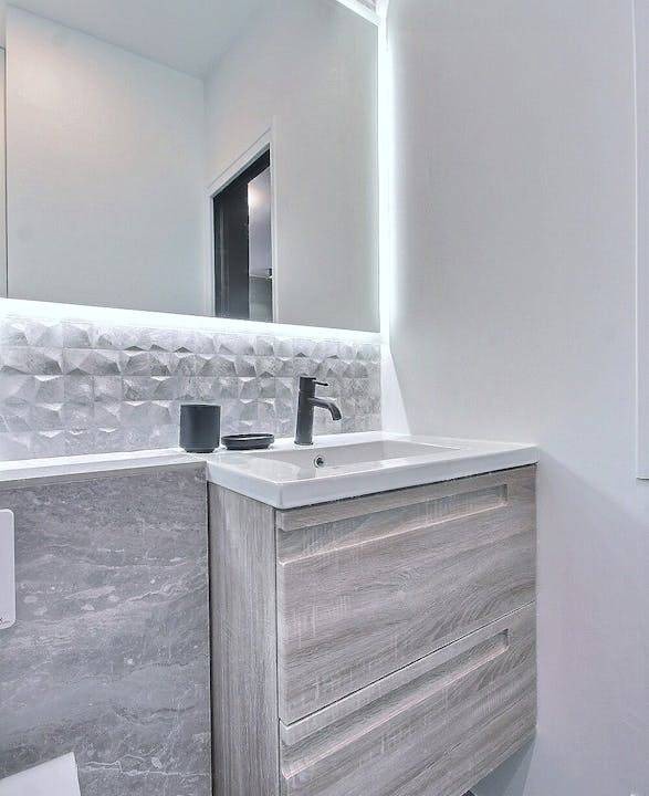 Photo of Bathroom in Faubourg Saint-Germain