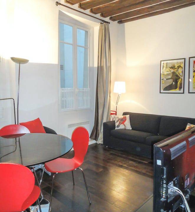 Photo of Livingroom in Arts-et-Metiers