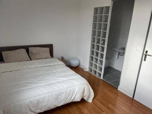 Photo of Bedroom in Boissy-Saint-Leger