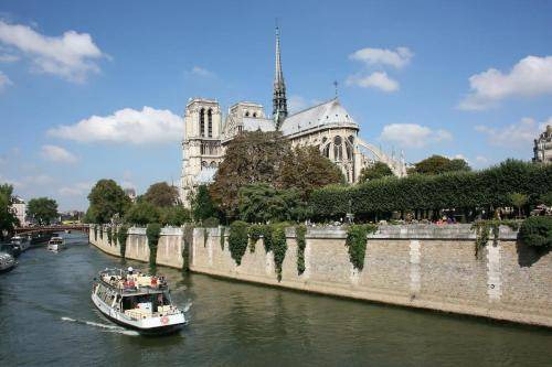 Photo of Buildings in Neuilly-sur-Marne