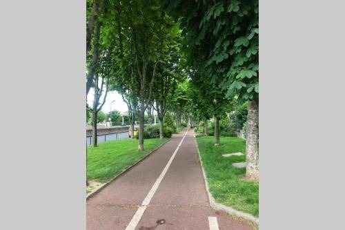 Photo of Others in Levallois-Perret